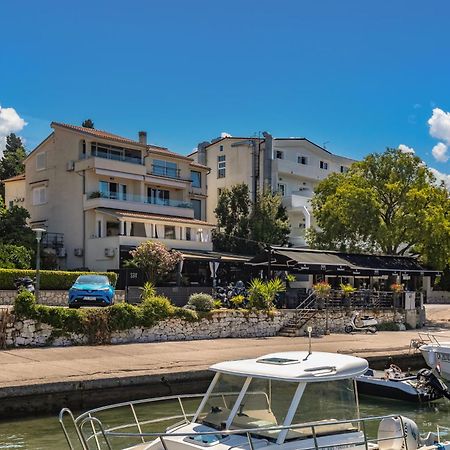 Apartments Sax Crikvenica Luaran gambar