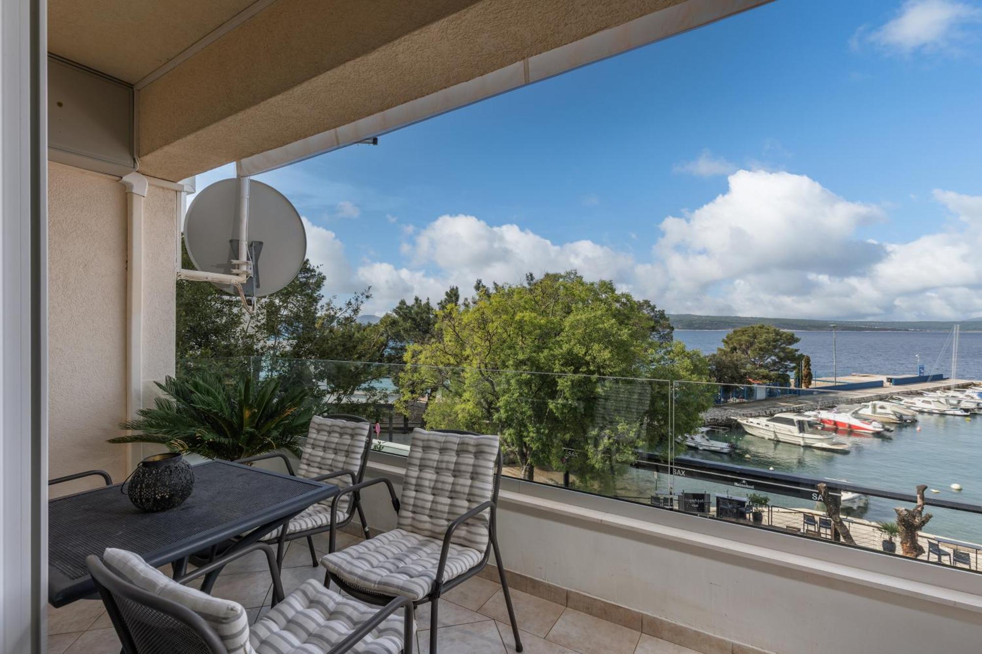 Apartments Sax Crikvenica Luaran gambar