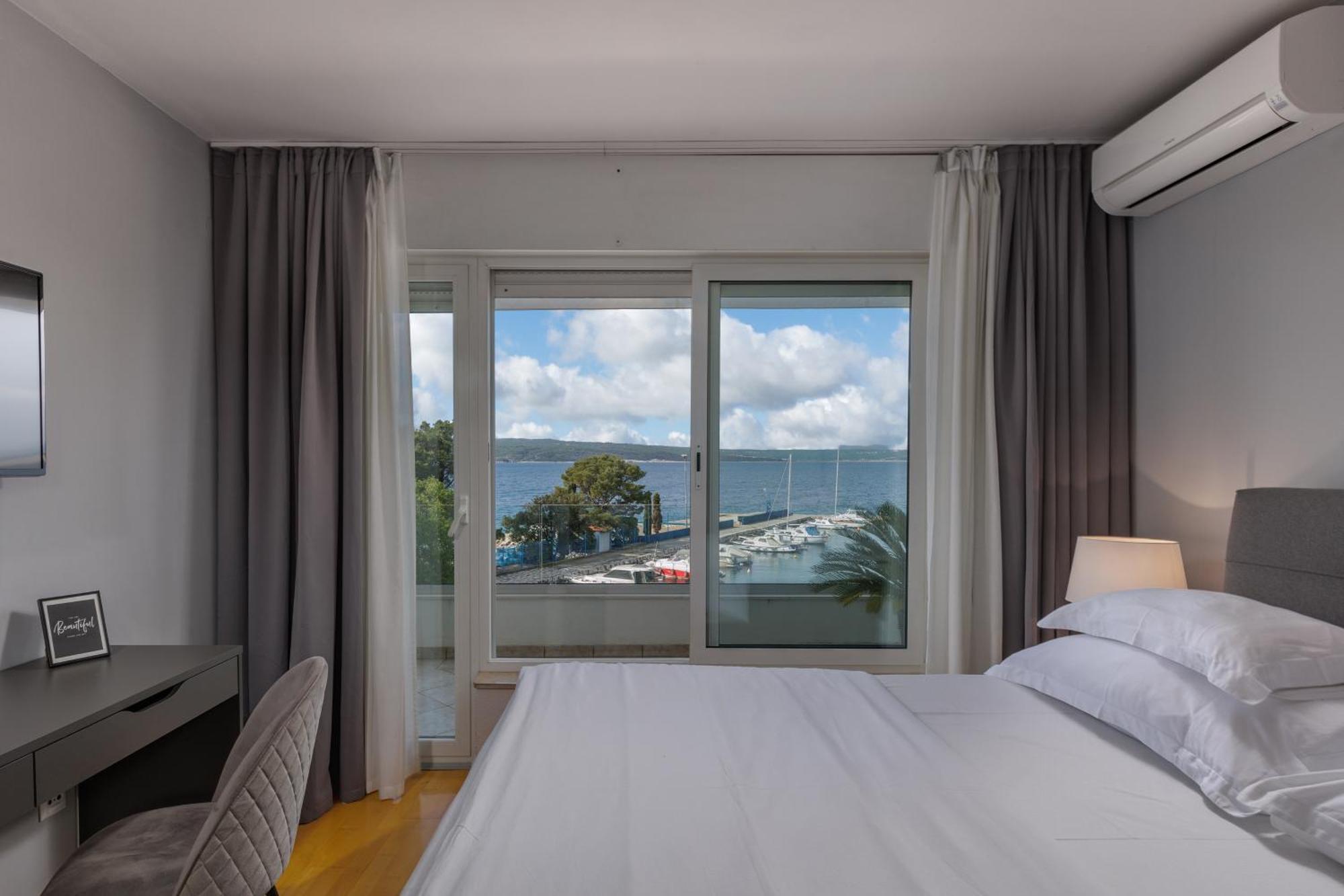 Apartments Sax Crikvenica Luaran gambar
