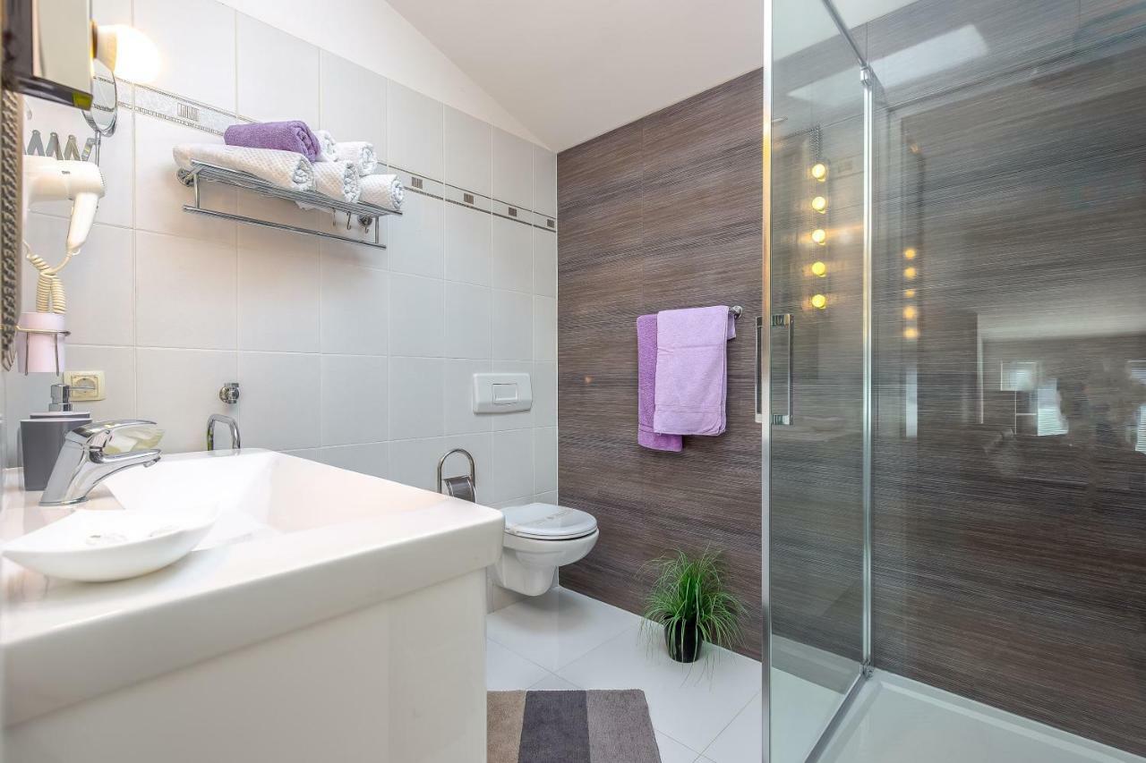 Apartments Sax Crikvenica Luaran gambar